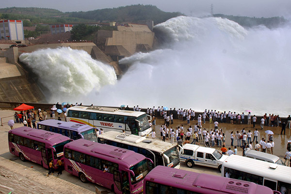 2015中國（孟津）黃河小浪底觀瀑節暨“百萬中原人遊孟津”啓動儀式